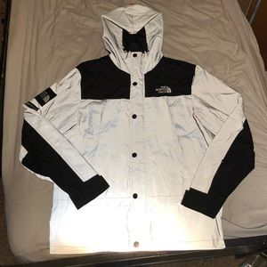 Supreme®️ North Face Reflector Jacket